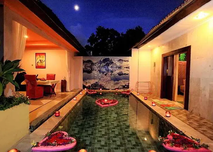 Hotel Lavender And