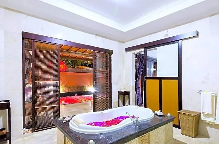 Hotel Lavender And