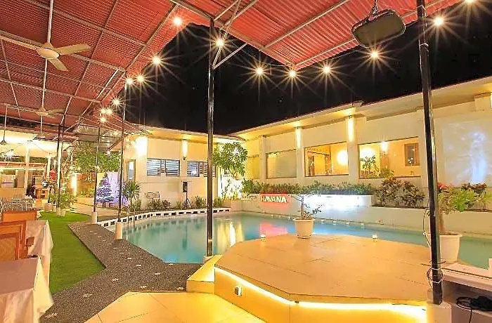 Hotel Lavender And