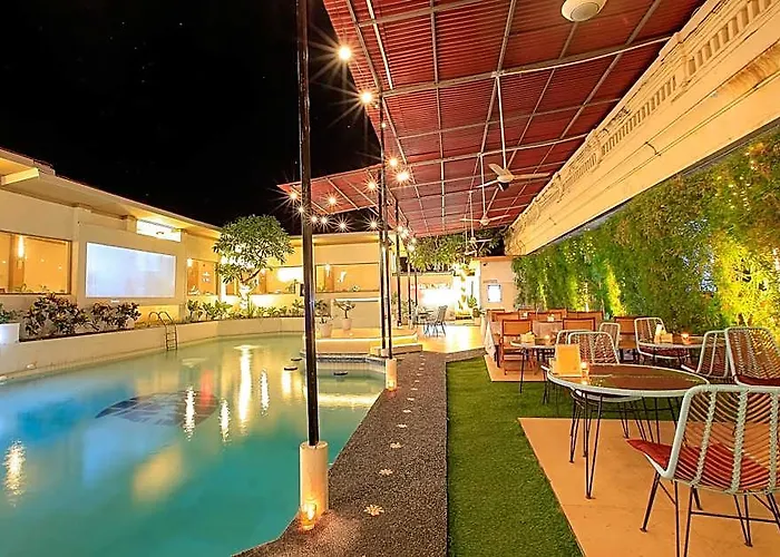 Lavender And Hotel Kuta (Bali)