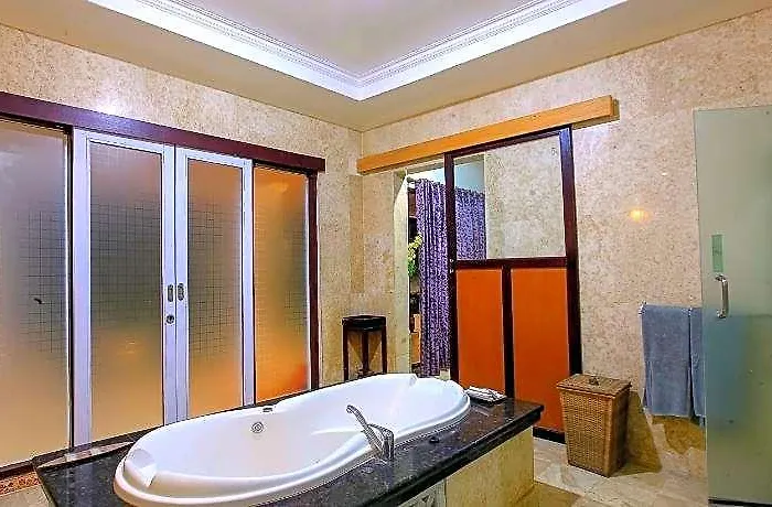 Lavender And Hotel 4*